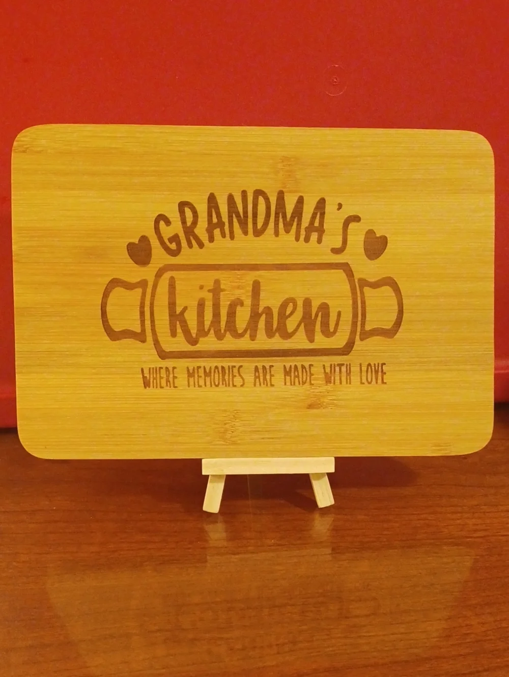 Grandma's Kitchen Bamboo Cutting Board - Natural